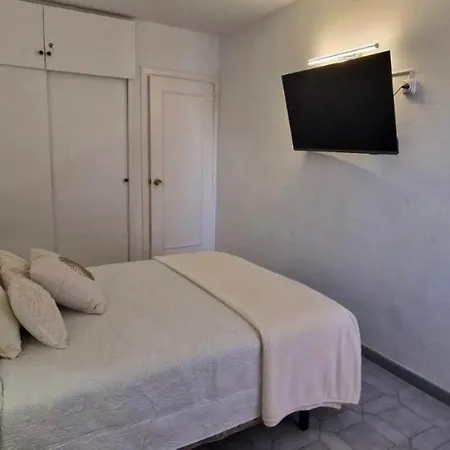 Apartment Pres De La *